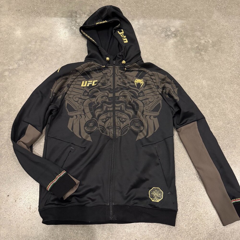 UFC Venum Noche 1.0 Aztec Gold Zip Hoodie Black Size L
